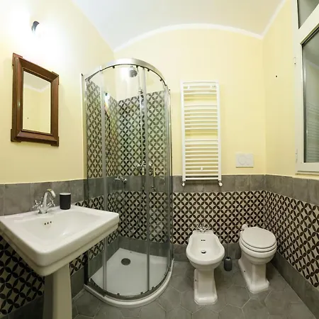 Palazzo Introna 몰라디바리