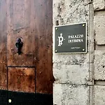 Palazzo Introna B&B
