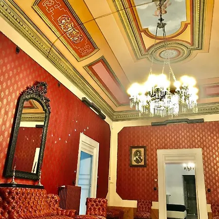 Bed & Breakfast Palazzo Introna