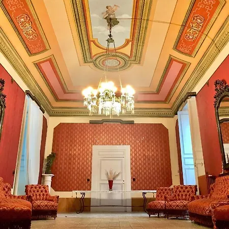 Palazzo Introna *