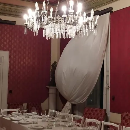 Bed & Breakfast Palazzo Introna