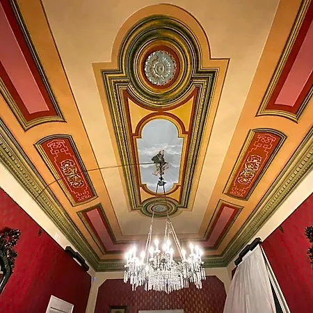 Palazzo Introna Bed & Breakfast Mola di Bari