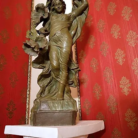 Palazzo Introna Bed & Breakfast Mola di Bari