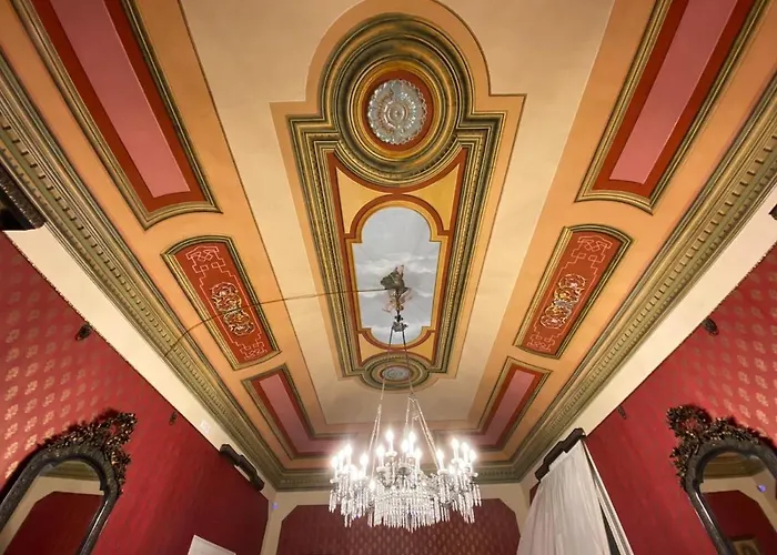 Palazzo Introna 4*