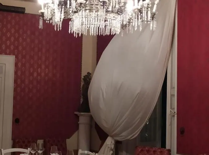 Bed & Breakfast Palazzo Introna